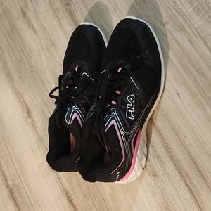 Fila running memory foam sneakers